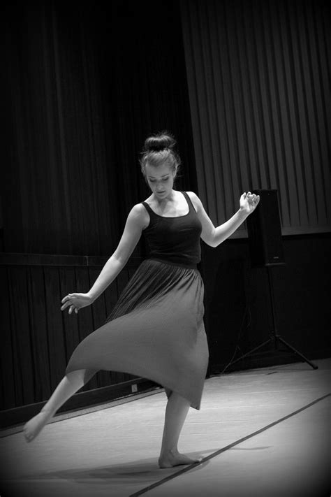 Graceful Movements In This Dance Kontemporary Performance Flickr