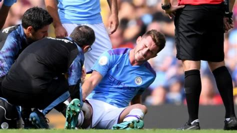 Sportmob Man City Defender Laporte Undergoes Knee Surgery