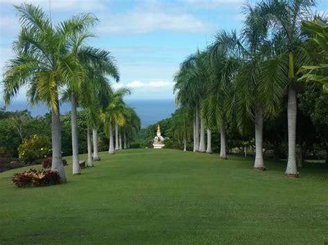 Paleaku Gardens Peace Sanctuary Incredible Places Hawaii Island Hawaii