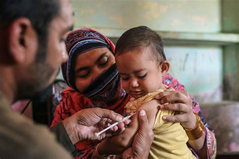 Unicef works in some of the world's toughest places to save children's lives. Leaving No One Behind: All children immunized and healthy - UNICEF DATA