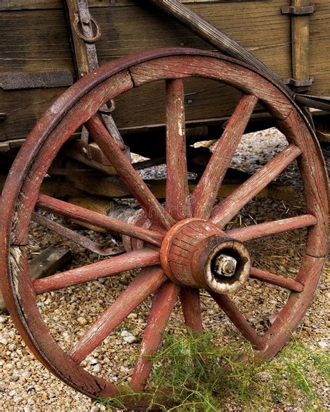 Old Wagon Wheel With Wooden Spokes Stock Image Image Of Metal West