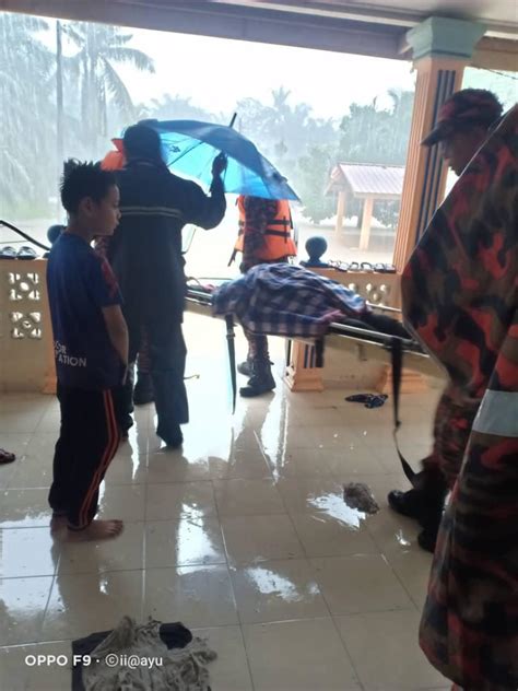 Wanita Korban Pertama Banjir Di Johor Utusan Malaysia