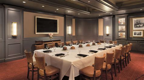 Midtown Elegant Private Dining Room, New York, NY | Rent it on Splacer