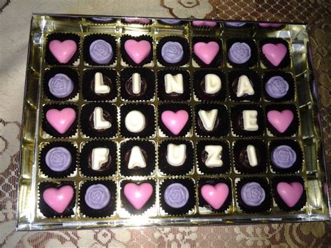 Asalamualaikum wr wb kali ini aku kasih tau cara membuat kotak kado coklat dari karton untuk tempat coklat guys. COKLAT GIFT HOMEMADE - COKLAT TERMURAH DIPASARAN: COKLAT BOX