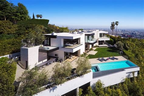Related image | Modern mansion, Mansions, Hollywood mansion