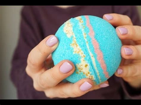 Buy bath bomb kit and get the best deals at the lowest prices on ebay! DIY GALAXY BATH BOMBS THAT ACTUALLY LOOK GOOD + DEMO - YouTube
