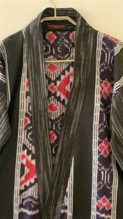 Scopri ricette, idee per la casa, consigli di stile e altre idee da provare. Kreasi Baju Kain Tenun Jepara : Outer Tenun Ikat Jepara ...