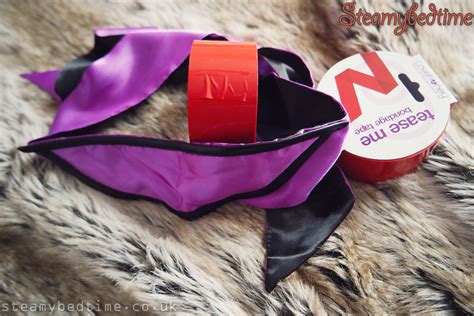 Choosing A Sexy Blindfold For Kinky Bedroom Fun