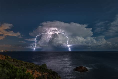 Download Cloud Sky Storm Sea Photography Lightning 4k Ultra Hd Wallpaper
