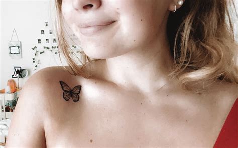 Because of the location, people usually choose small, subtle tattoos to have inked on their collarbones, such as quote tattoos. Butterfly tattoo | Butterfly tattoo, Collar bone tattoo ...