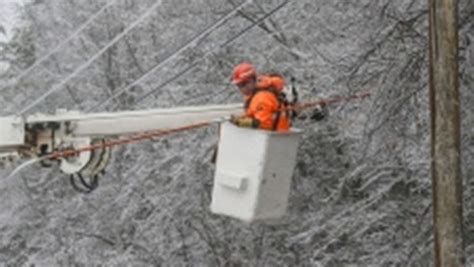 After Ice Storm 61000 Households Still Without Power In New Brunswick