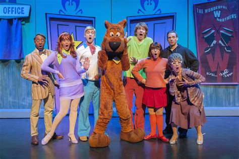 'flora and ulysses' cast guide: Scooby-Doo Live! Musical Mysteries | TEG Life Like Touring ...