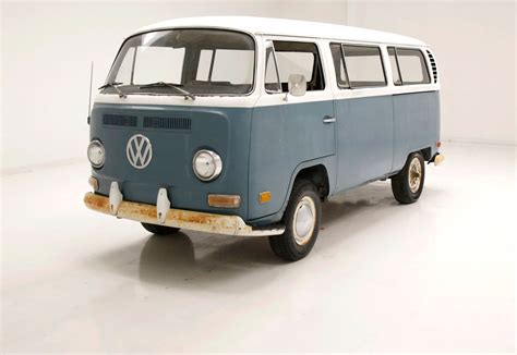 1970 Volkswagen Bus Classic Auto Mall