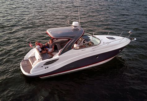 Rinker 290ex Express Cruiser Power Boating Magazine