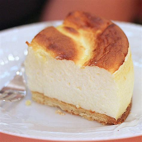 That's why the post is a little long, but i promise it's all worth it in the end. 6 Inch Cheesecake Recipes Philadelphia / 10 Best Lemon ...