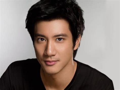 At an event to celebrate his birthday, leehom and his wife announced that they were expecting a child. Tiểu sử Vương Lực Hoành