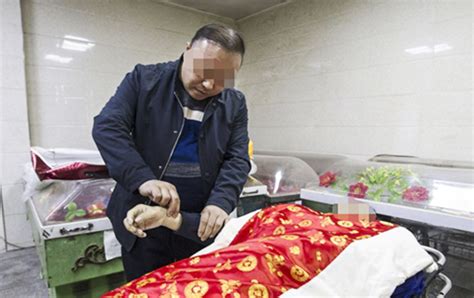 Chinese Morgue Girls