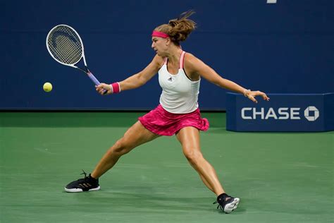Please note that you can enjoy your viewing of the live streaming: Karolína Muchová se ve druhém kole na US Open střetne s ...