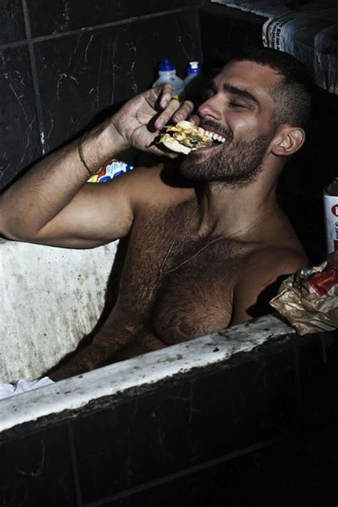 A Real Man Maklon Barcaro Nude Men Nude Male Models Gay Selfies
