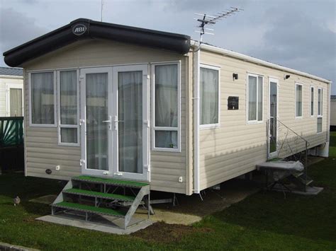 8 Berth Caravan For Hire On Bunn Leisure West Sands Holiday Park In