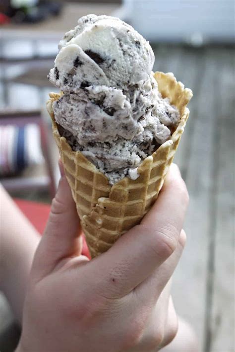 Finally, scoop the ice cream and enjoy oreo ice cream or prepare oreo milkshake. Oreo Ice Cream | Stress Baking