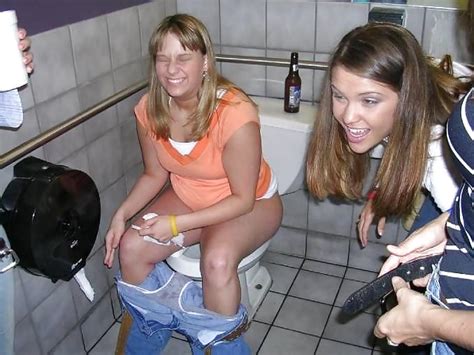 Sitting On The Toilet Porn Photo My Xxx Hot Girl