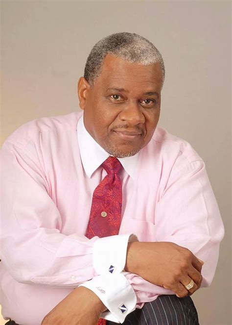 News Bahamas Pastor Myles Munroe Dies Alongside Wife Daughter And