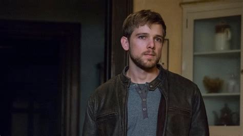 Bates Motel Series Finale Review 510 The Cord Hardwood And Hollywood