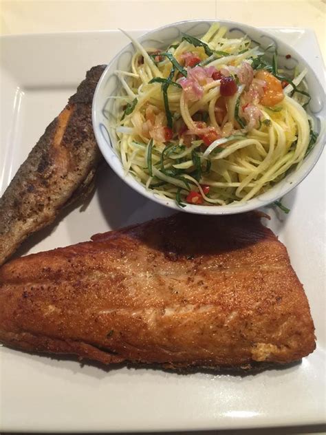 Each video shows step by step instructions (in both english and khmer), and all. khmer food (With images) | Cambodian food, Khmer food, Food