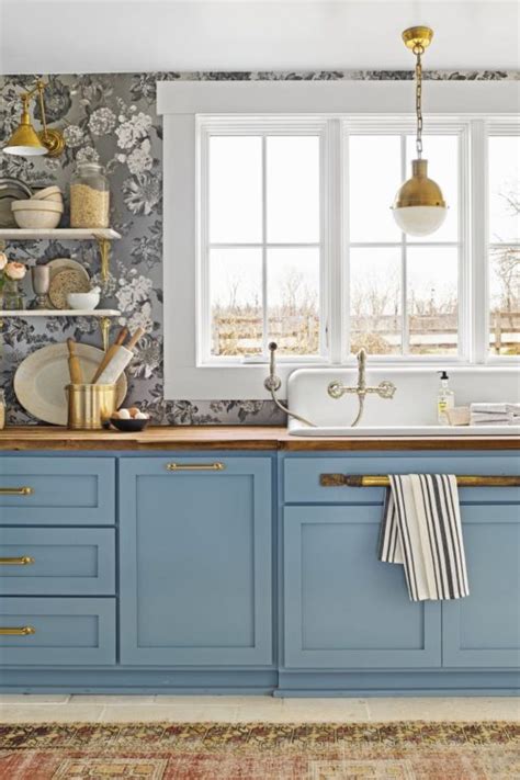 Most popular kitchen cabinet colors in 2020 the choice of most popular kitchen cabinet colors in 2020 depends on what kind of kitchen you would like to see after finishing all the work. 11 Cabinet Paint Color Ideas that Aren't White! | Hadley ...
