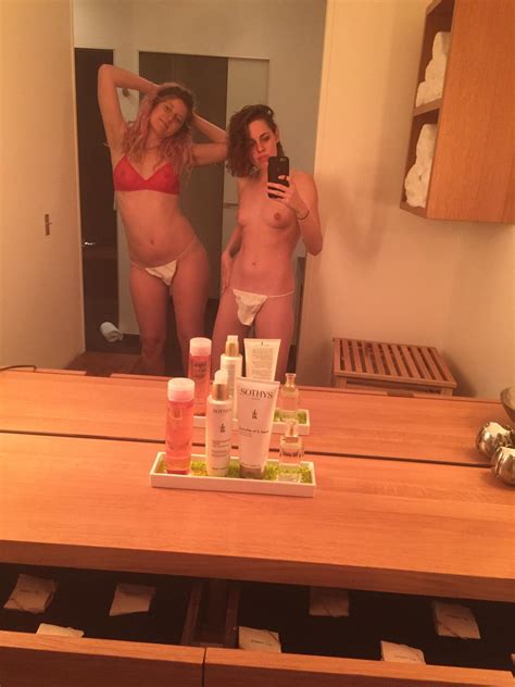 Kristen Stewart Kristenstewart Nude OnlyFans Leaks Photos