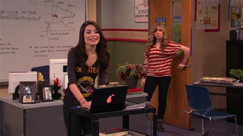 Watch Icarly 2007 Season 3 Episode 9 Icarly Iomg Full Show On