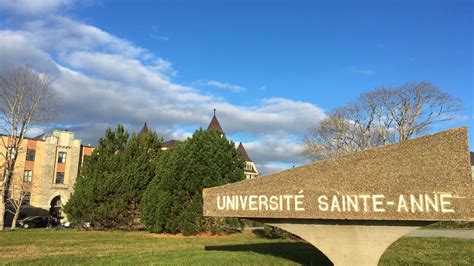 Luniversité Sainte Anne Lance Un Balado Sur La Vie étudiante