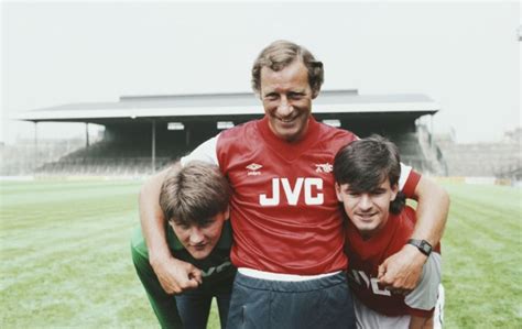 Former Arsenal Captain And Manager Terry Neill Dies Aged 80 Football