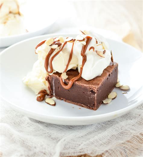 Mexican Chocolate Brownie Sundaes