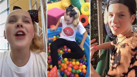 Jojo Siwa Playing Inside A Funhouse With Hayden Summerall Youtube