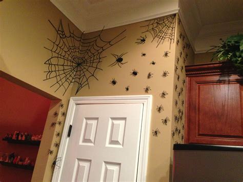 Halloween Bos Spiders Crawling Up The Wall Scary Decor Home
