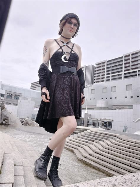 Proud Trans Goth Girl Living In Japan 💙🖤 Rtranspositive