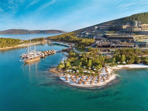 Cancel free on most hotels. Ukraine's president-elect Zelenskiy travels to Turkey's Bodrum for holiday | Daily Sabah