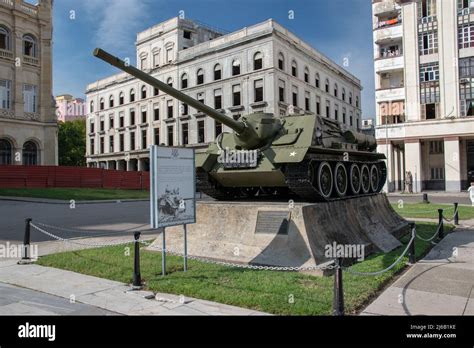 Su 100 Soviet Tank Destroyer Used By Fidel Castro To Shoot Uss Houston