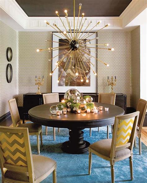This modern dining chandelier takes a serious approach to customization. 14 Modern Starburst Chandeliers with Mid-Century Style