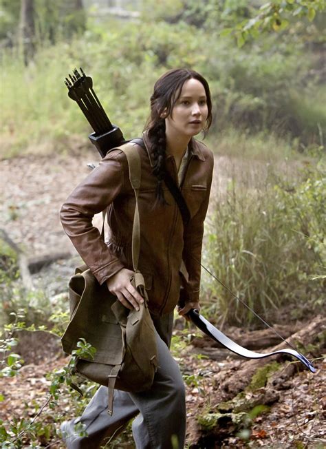 Jennifer Lawrence Nuda ~30 Anni In The Hunger Games Mockingjay Part 1