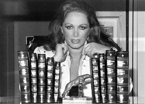 Jackie Collins Doyenne Of The Steamy Hollywood Novel Dies At 77 The