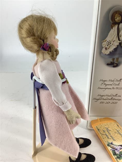 Lot Maggie Made Kelsey By Maggie Iacono 8 12 All Wool Felt Doll