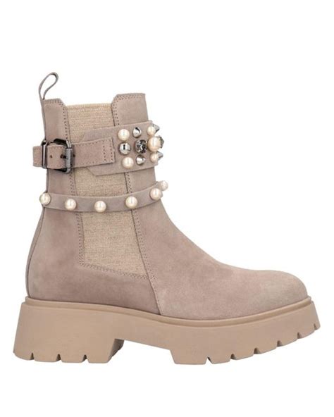 Janet And Janet Ankle Boots Lyst