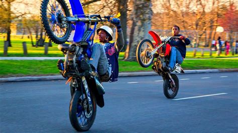 Crazy Ride And Stunts Dirt Bike Urban Ride Youtube