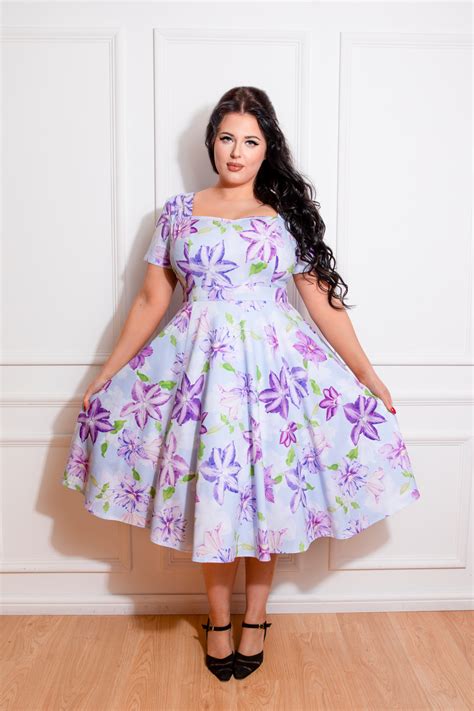 Erin Floral Swing Dress In Plus Size Hearts And Roses London