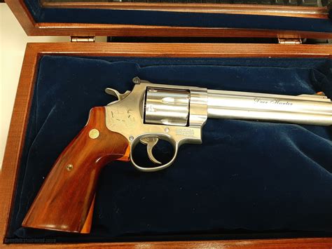 Smith And Wesson Model 629 Deer Hunter 44 Mag