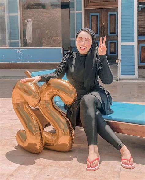 Hijab And Arabic Feet Hijab Arabic Feet Posted On Instagram • Apr 29 2021 At 8 09pm Utc