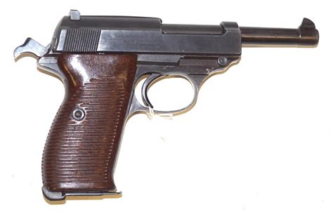 Pistolet Type Walther P38 Fabrication Byf Mauser En 1944